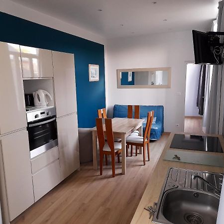 Appartement Ensoleille Et Calme A Saint Quay Portrieux 35 M² Parking Екстер'єр фото